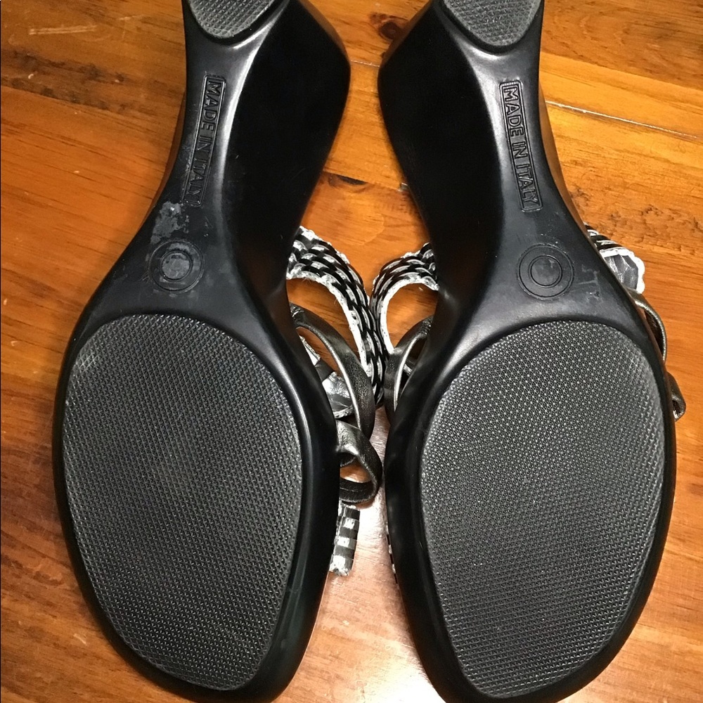 FLORENTINE Sandals - Picture 7 of 10